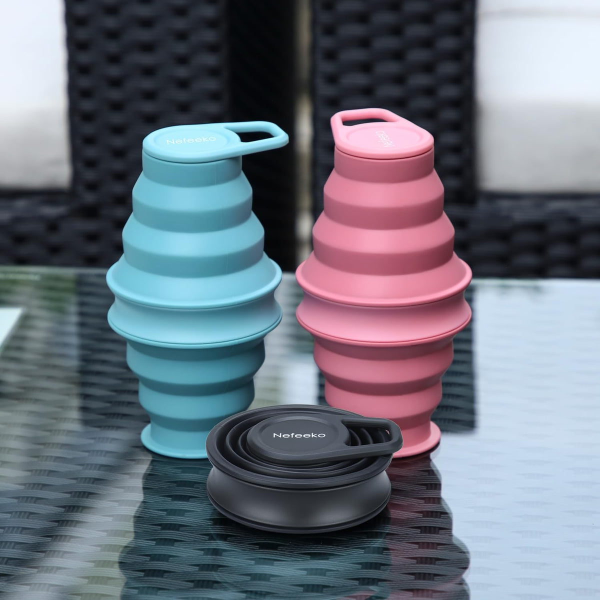 Nefeeko Collapsible Water Bottle, BPA Free Silicone Foldable Water Bottles